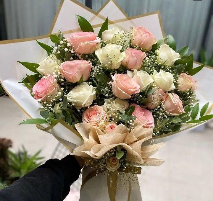 Pembe Beyaz Gül Buketi